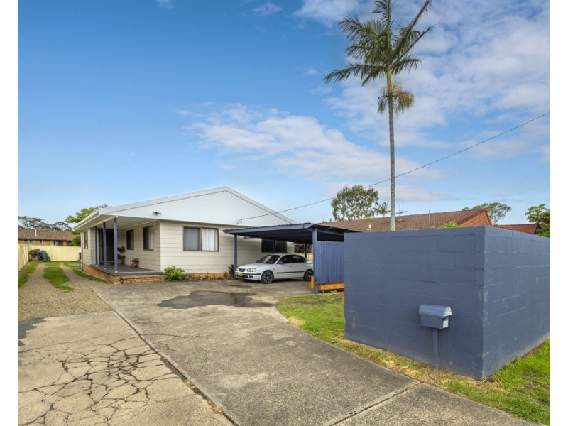 28 Clarence Street, Woolgoolga NSW 2456