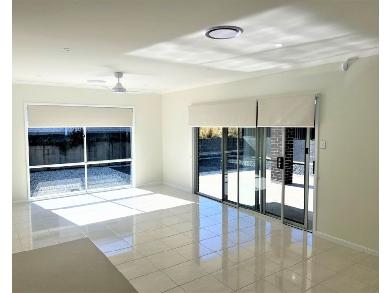 21 Whitehaven, Woolgoolga NSW 2456