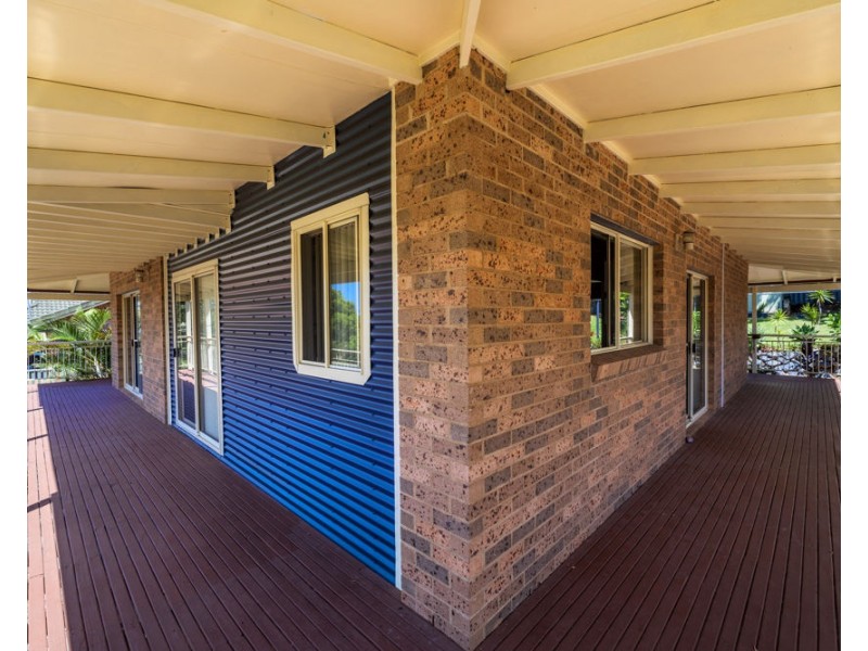 10 Safety Beach Drive, Safety Beach NSW 2456