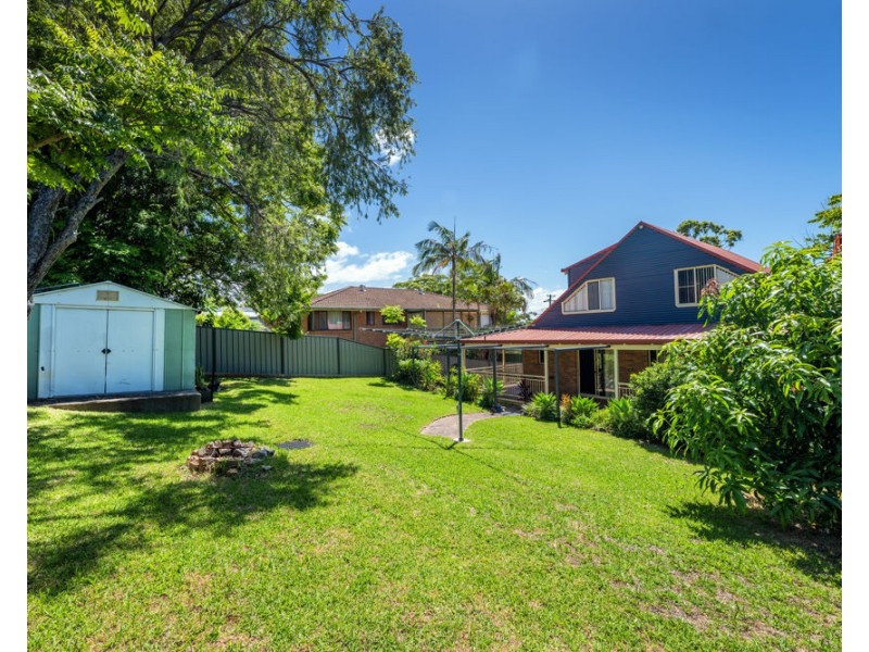 10 Safety Beach Drive, Safety Beach NSW 2456