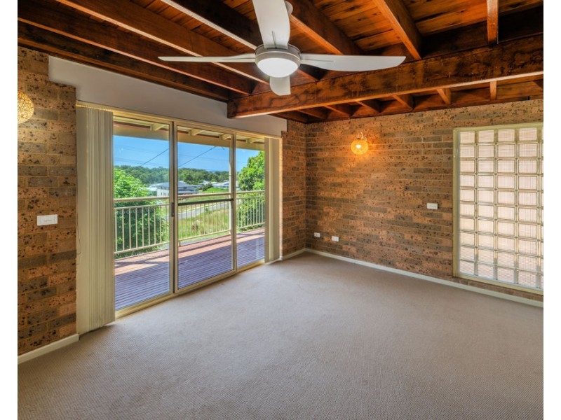 10 Safety Beach Drive, Safety Beach NSW 2456