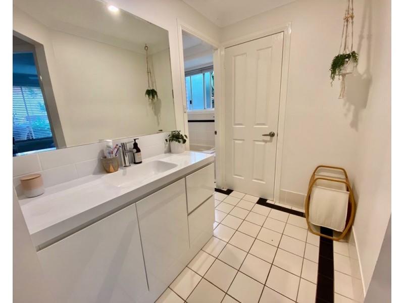 13 Strawberry Close, Woolgoolga NSW 2456