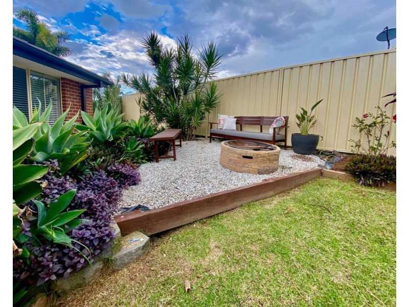 13 Strawberry Close, Woolgoolga NSW 2456