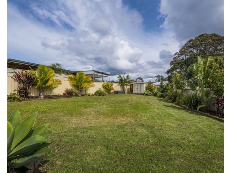 13 Strawberry Close, Woolgoolga NSW 2456