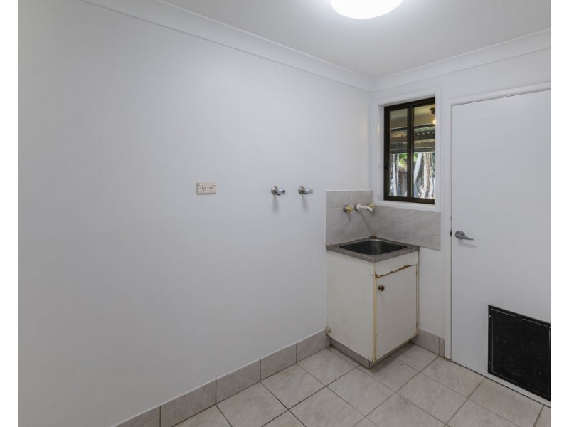 4 Taylor Close, Emerald Beach NSW 2456