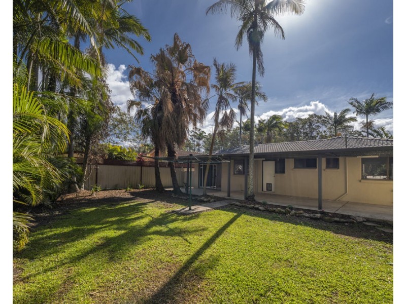 4 Taylor Close, Emerald Beach NSW 2456