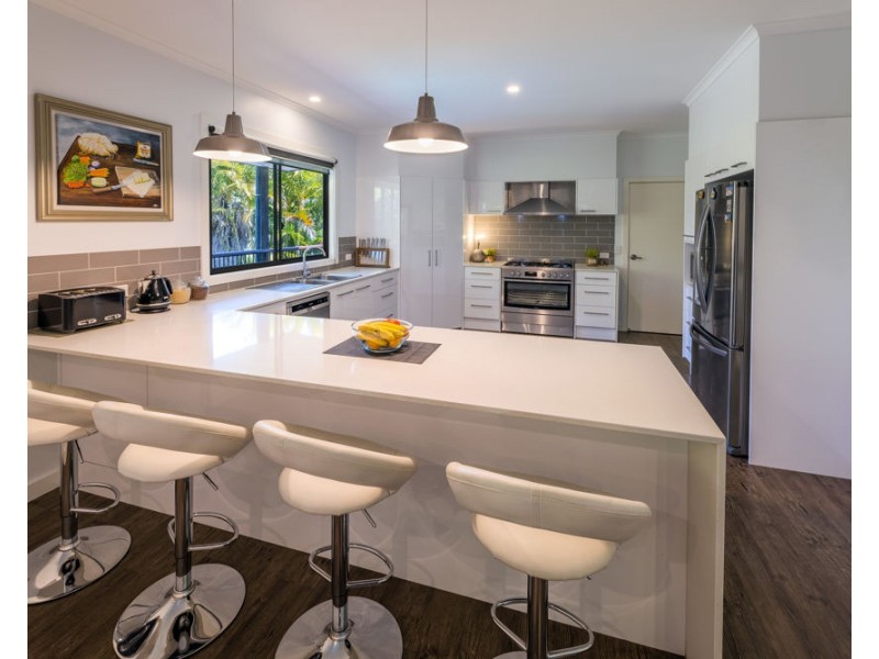 28 St Andrews Drive, Woolgoolga NSW 2456