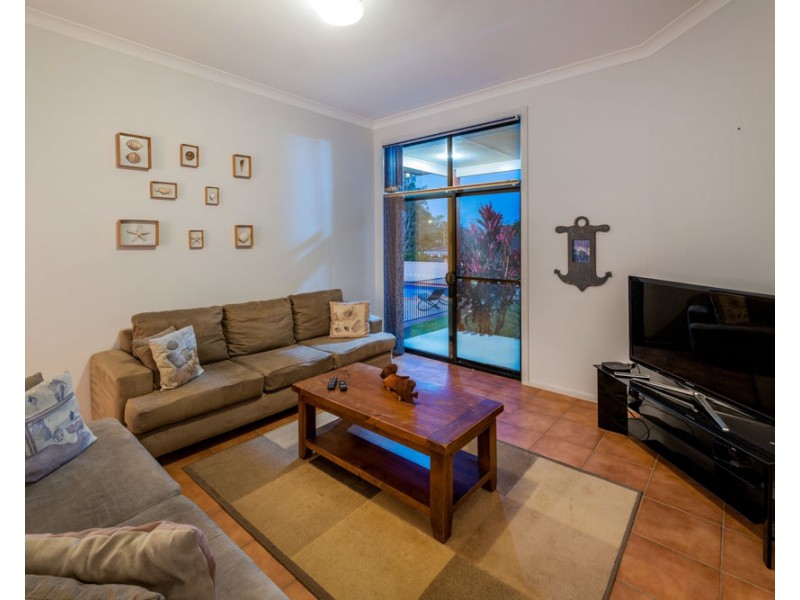 8 Melaleuca Avenue, Woolgoolga NSW 2456