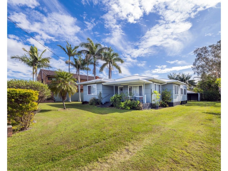 47 Beach Street, Woolgoolga NSW 2456