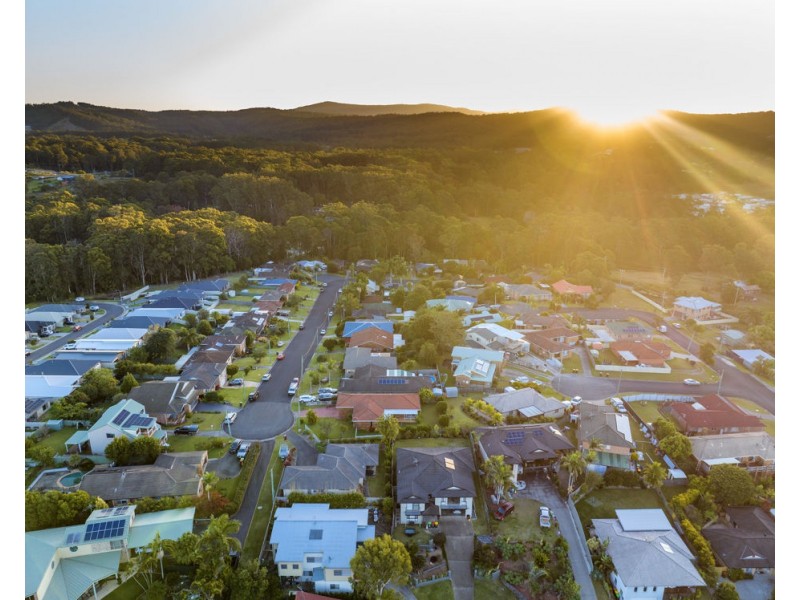 28 Ryan Crescent, Woolgoolga NSW 2456