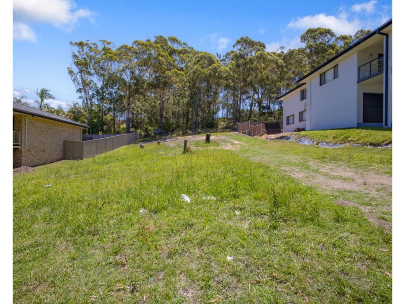 52 Nightingale Street, Woolgoolga NSW 2456