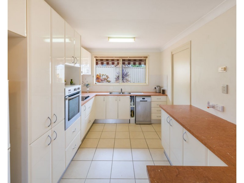 2/12 Parker Close, Woolgoolga NSW 2456