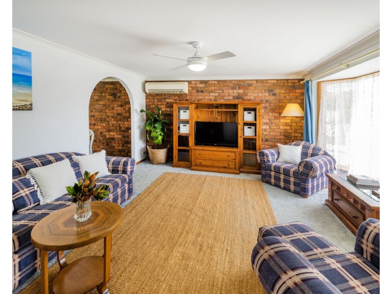 43 Turon Parade, Woolgoolga NSW 2456