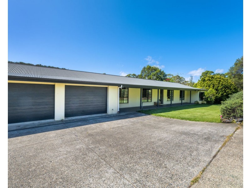 16 Poynten Drive, Emerald Beach NSW 2456