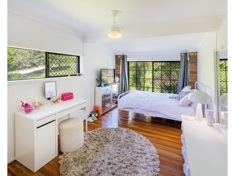 16 Poynten Drive, Emerald Beach NSW 2456