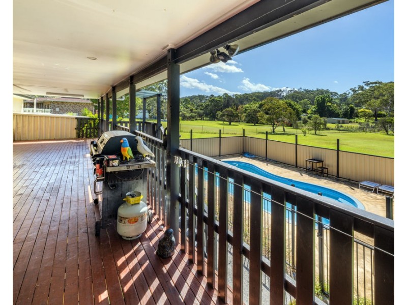 16 Poynten Drive, Emerald Beach NSW 2456