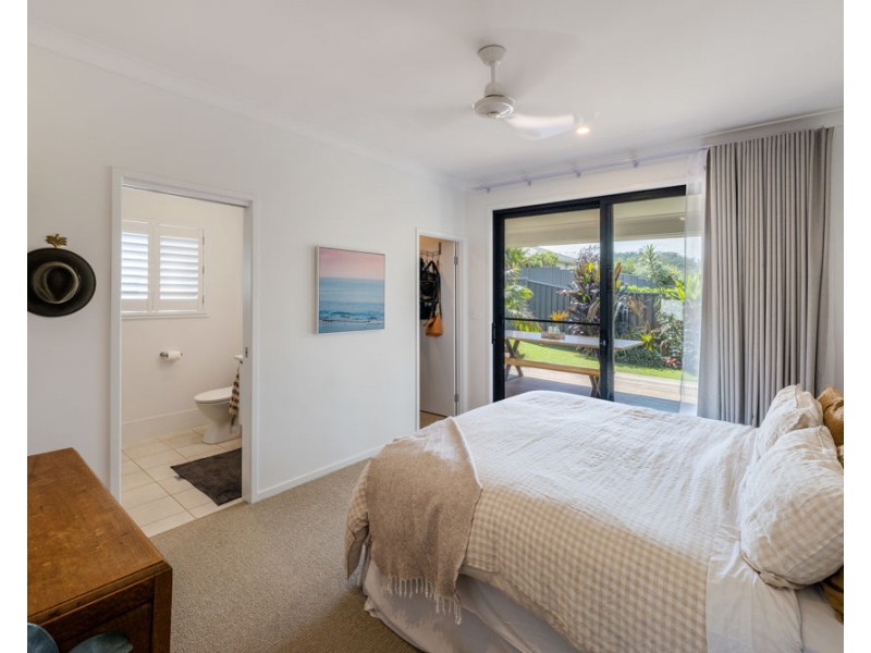 36 Mermaid Drive, Sandy Beach NSW 2456
