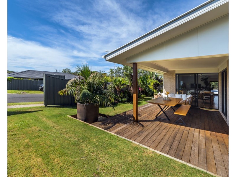 36 Mermaid Drive, Sandy Beach NSW 2456