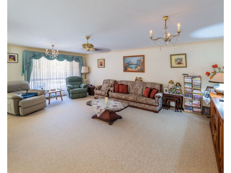 3 St Andrews Drive, Woolgoolga NSW 2456