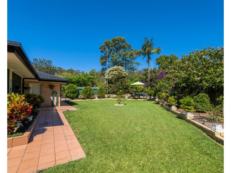 3 St Andrews Drive, Woolgoolga NSW 2456