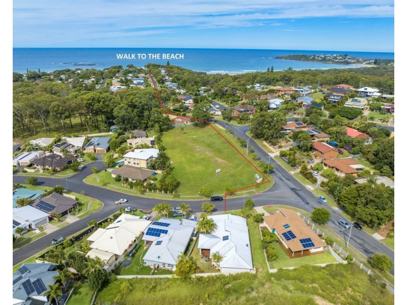 5 Mariner Drive, Safety Beach NSW 2456