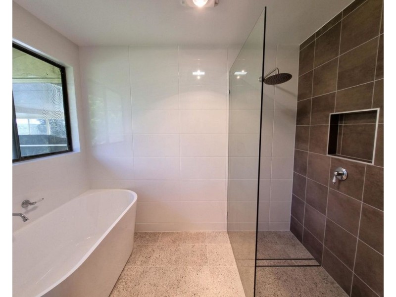 10 Fuller Street, Arrawarra Headland NSW 2456