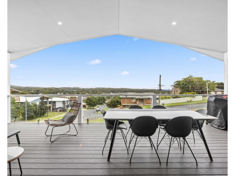 1 Gita Place, Woolgoolga NSW 2456
