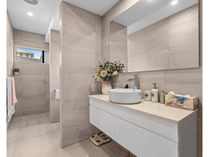 1 Gita Place, Woolgoolga NSW 2456
