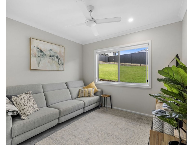 1 Gita Place, Woolgoolga NSW 2456