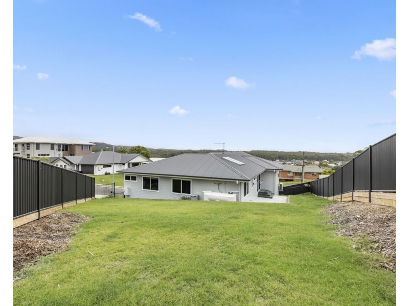 1 Gita Place, Woolgoolga NSW 2456