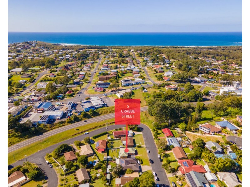 5 Crabbe Street, Woolgoolga NSW 2456