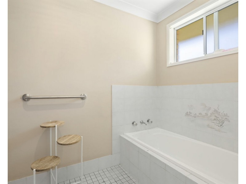 5 Crabbe Street, Woolgoolga NSW 2456