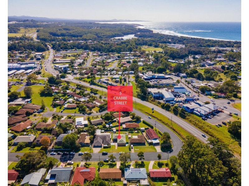 5 Crabbe Street, Woolgoolga NSW 2456