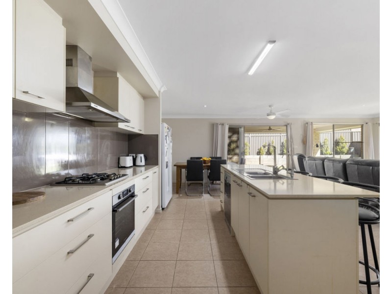 22 Seacrest Boulevard, Sandy Beach NSW 2456