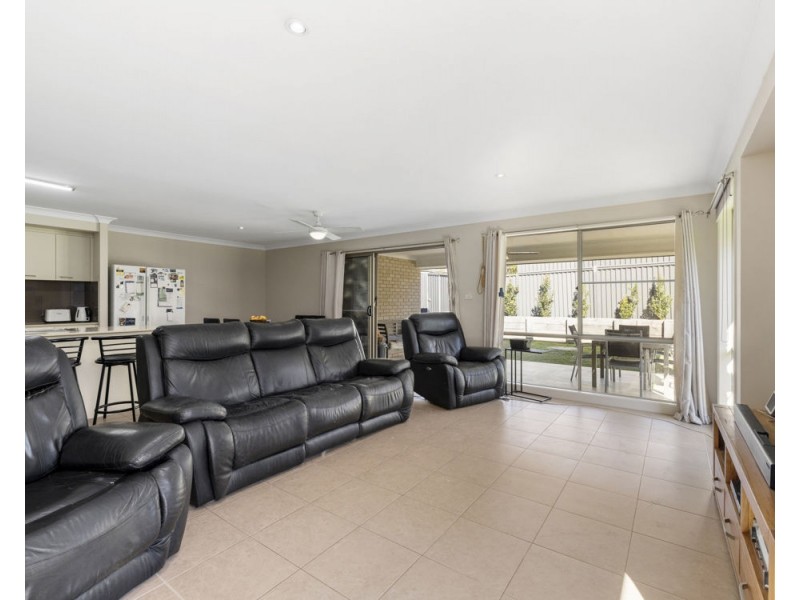 22 Seacrest Boulevard, Sandy Beach NSW 2456