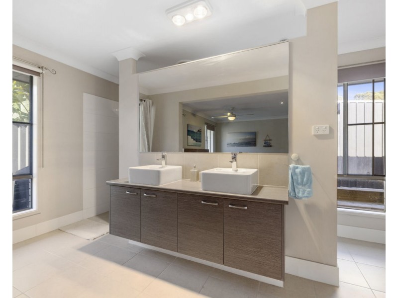 22 Seacrest Boulevard, Sandy Beach NSW 2456