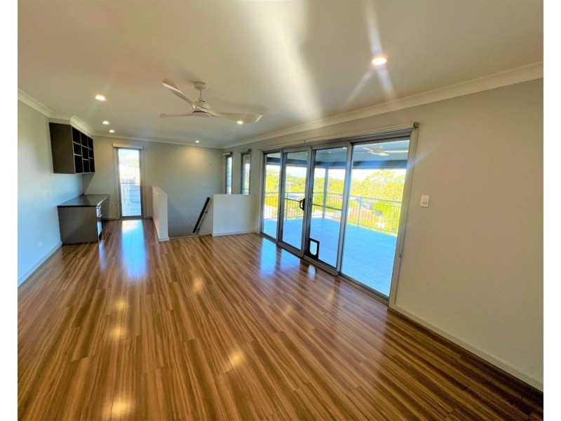 7 Houlahan Close, Woolgoolga NSW 2456