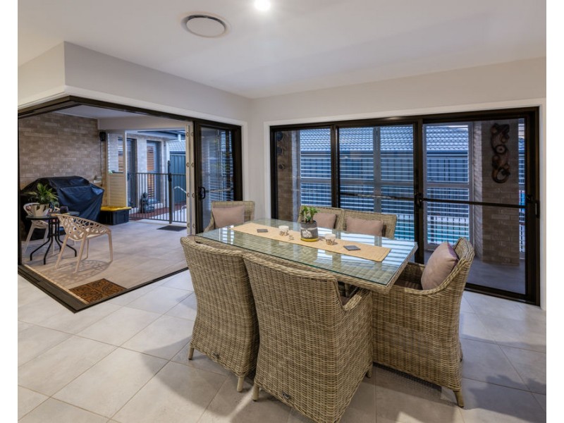 9 Rockpool Avenue, Sandy Beach NSW 2456