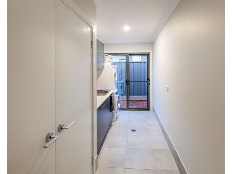 9 Rockpool Avenue, Sandy Beach NSW 2456