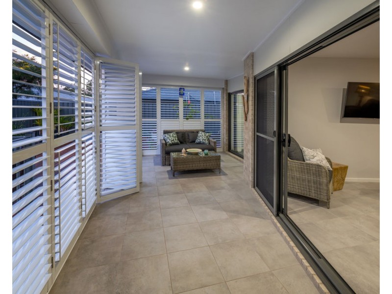 9 Rockpool Avenue, Sandy Beach NSW 2456