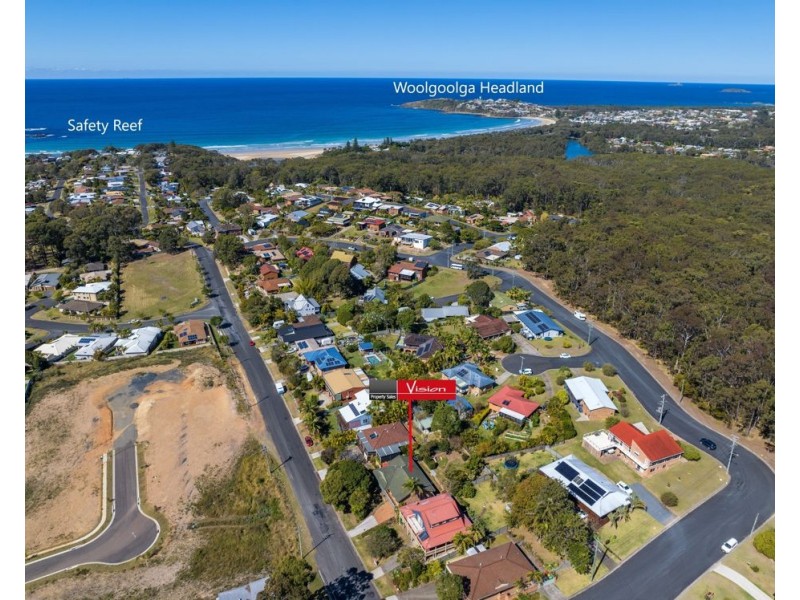 12 Safety Beach Drive, Safety Beach NSW 2456