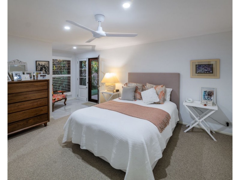 9 Quay Crescent, Safety Beach NSW 2456