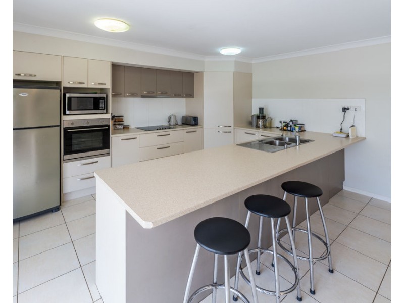 6 Beachcomber Close, Safety Beach NSW 2456