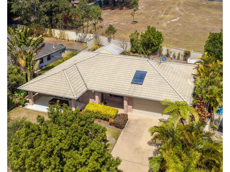 6 Beachcomber Close, Safety Beach NSW 2456