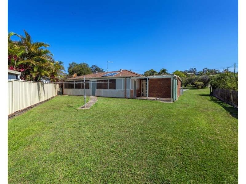 6 Smails Close, Woolgoolga NSW 2456
