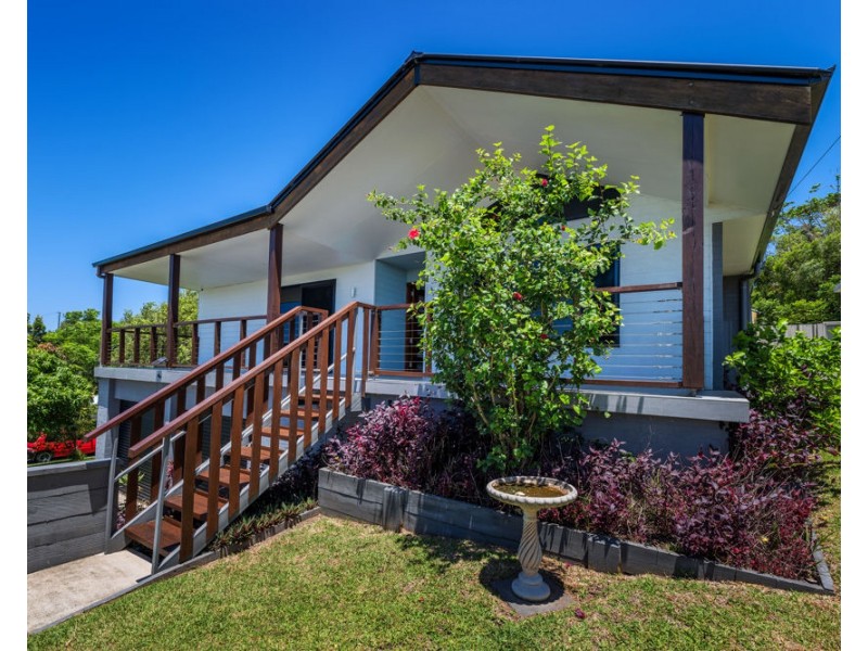 24 Safety Beach Drive, Safety Beach NSW 2456