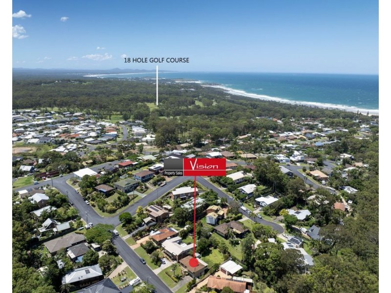 9 Young Street, Safety Beach NSW 2456