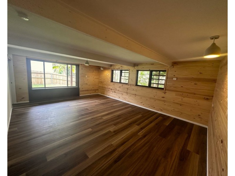 14 Young Street, Safety Beach NSW 2456