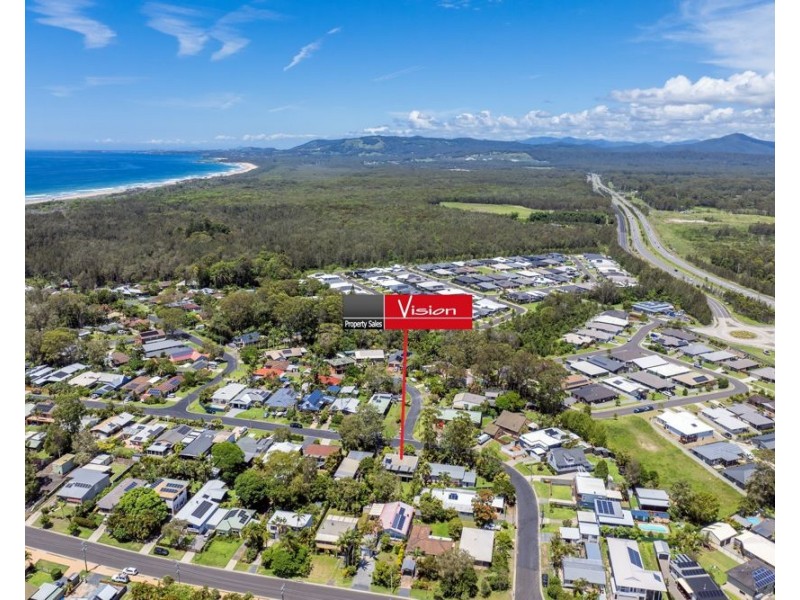 7 Lights Street, Emerald Beach NSW 2456