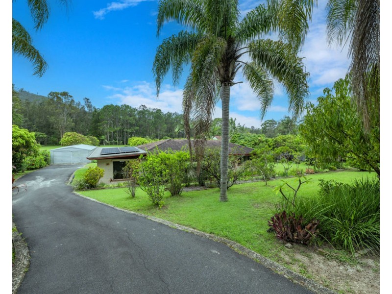 4 Poynten Drive, Emerald Beach NSW 2456